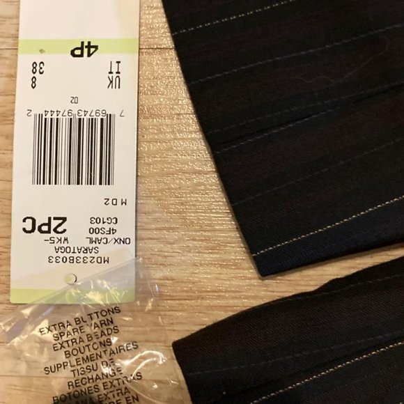 NWT‎ MSRP $380 Anne Klein Suit Coat Blazer Jacket & Pants Size 4P Brown Striped - Picture 5 of 8